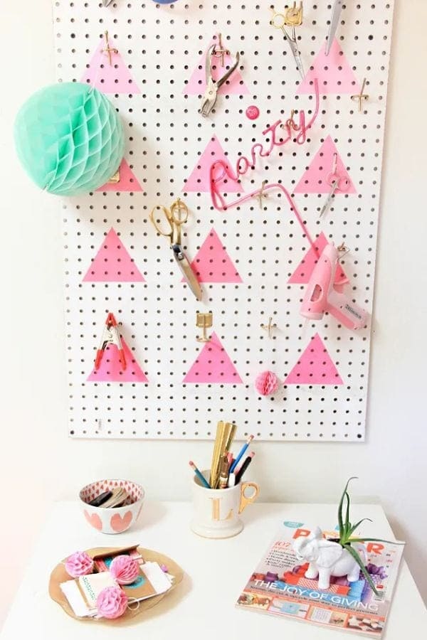 GEOMETRIC PEGBOARD WALL ART