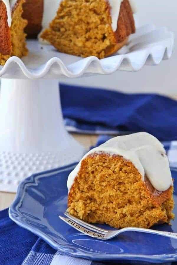 PUMPKIN BUNDT CAKE