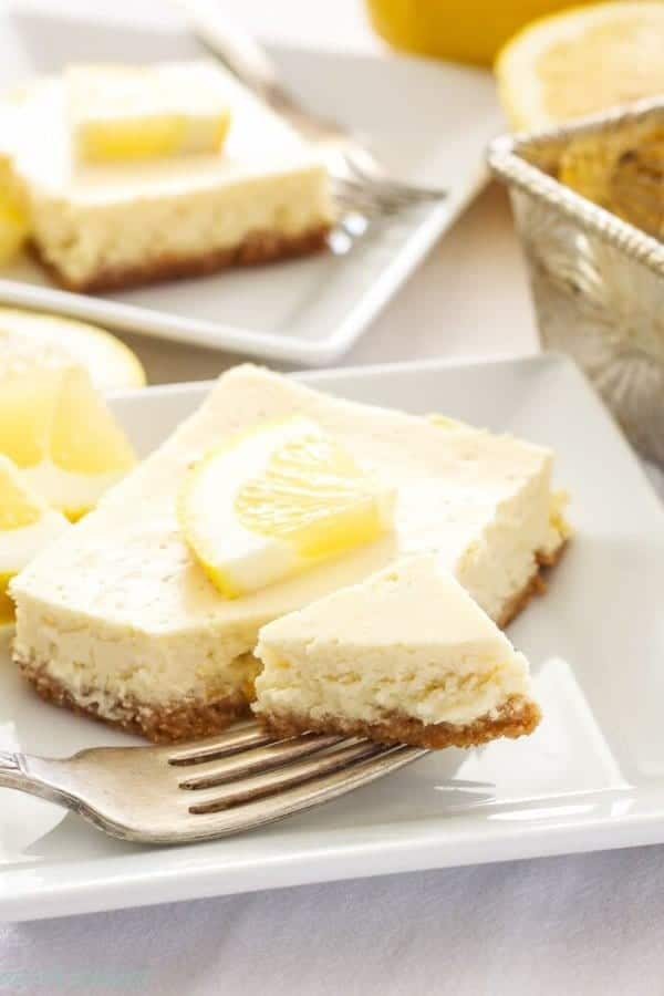 GREEK YOGURT LEMON CHEESECAKE BARS