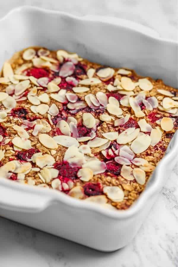 Raspberry Almond Baked Oats