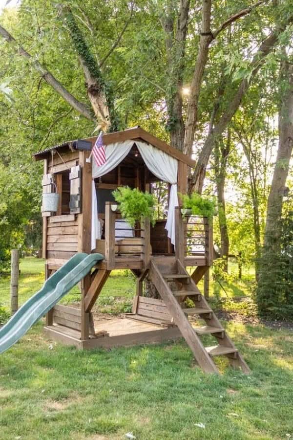 DIY PLAYHOUSE ADDITIONS