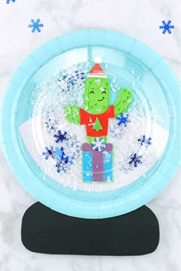 Paper Plate Snow Globe Craft