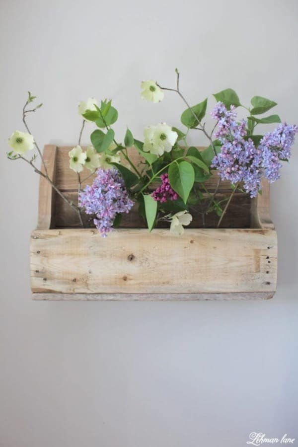 DIY Wood Pallet Shelf For Flowers