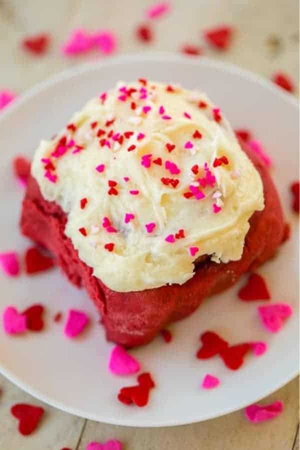 Red Velvet Cinnamon Rolls