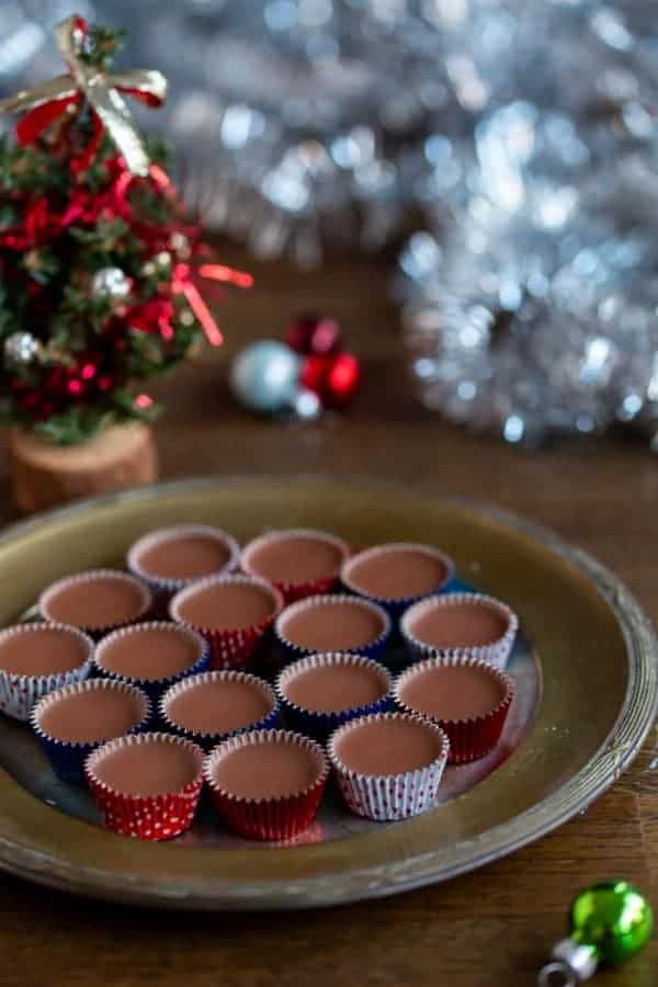 SWEDISH CHRISTMAS CHOCOLATE PRALINE ISCHOKLAD