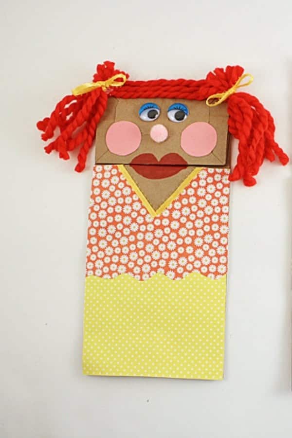 CLASSIC PAPER BAG PUPPETS