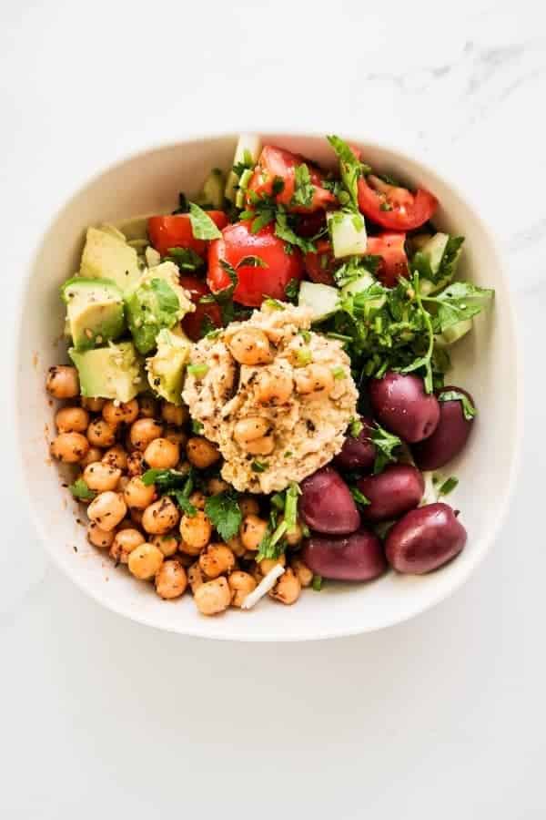 SPICY MEDITERRANEAN LUNCH BOWL