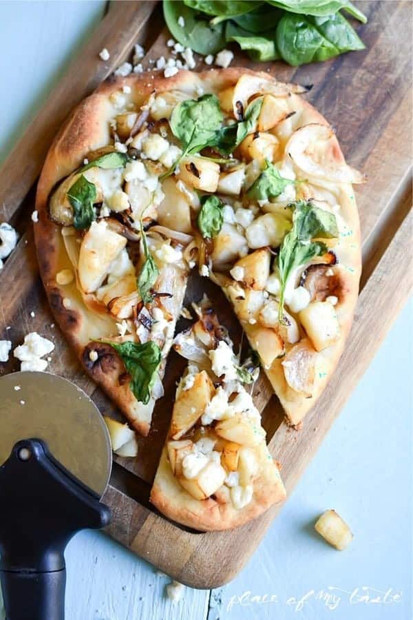 Pear & Gorgonzola Flat Bread