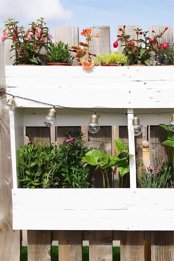 DIY Hanging Pallet Planter