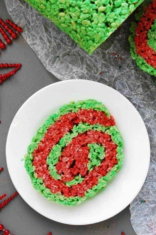 CHRISTMAS RICE KRISPIE ROLL