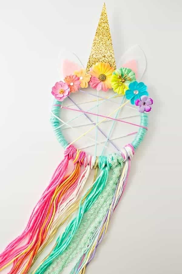 DIY Unicorn Dreamcatcher Craft For Kids