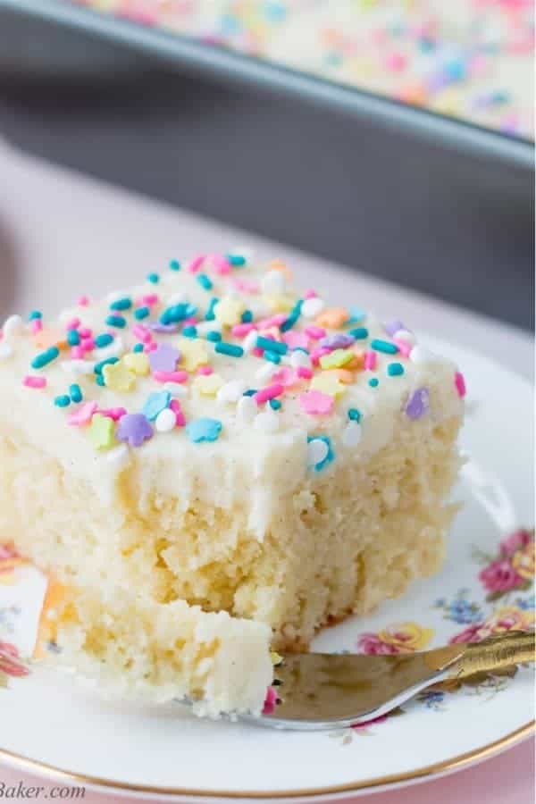 Vanilla Sheet Cake Dessert