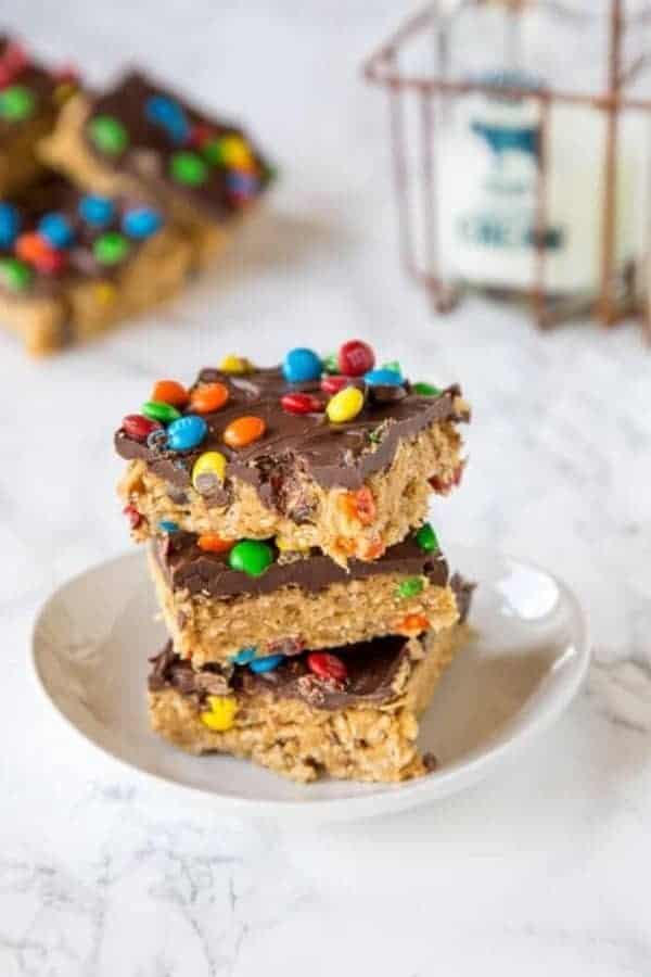 Monster Cookie No-Bake Bars