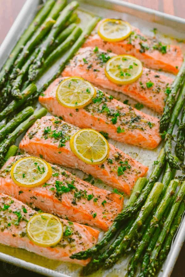 One Pan Salmon Asparagus