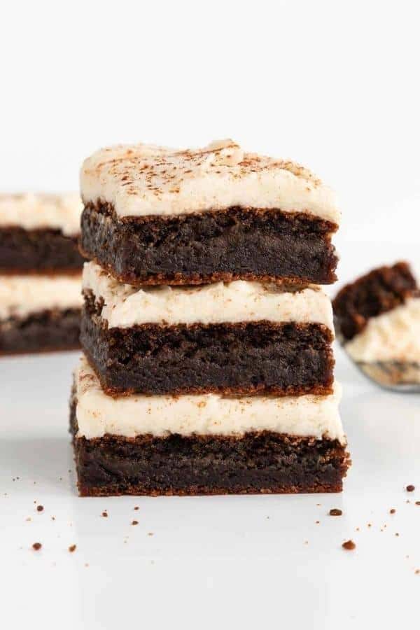 FROSTED GINGERBREAD COOKIE BARS