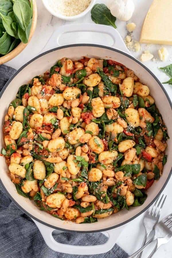 GNOCCHI WITH WHITE BEANS AND SPINACH