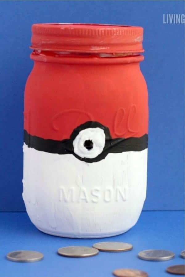 DIY Pokeball Mason Jar Piggy Bank