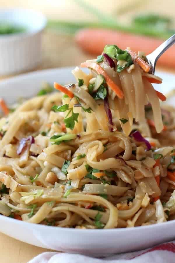 SIMPLE THAI NOODLE BOWL