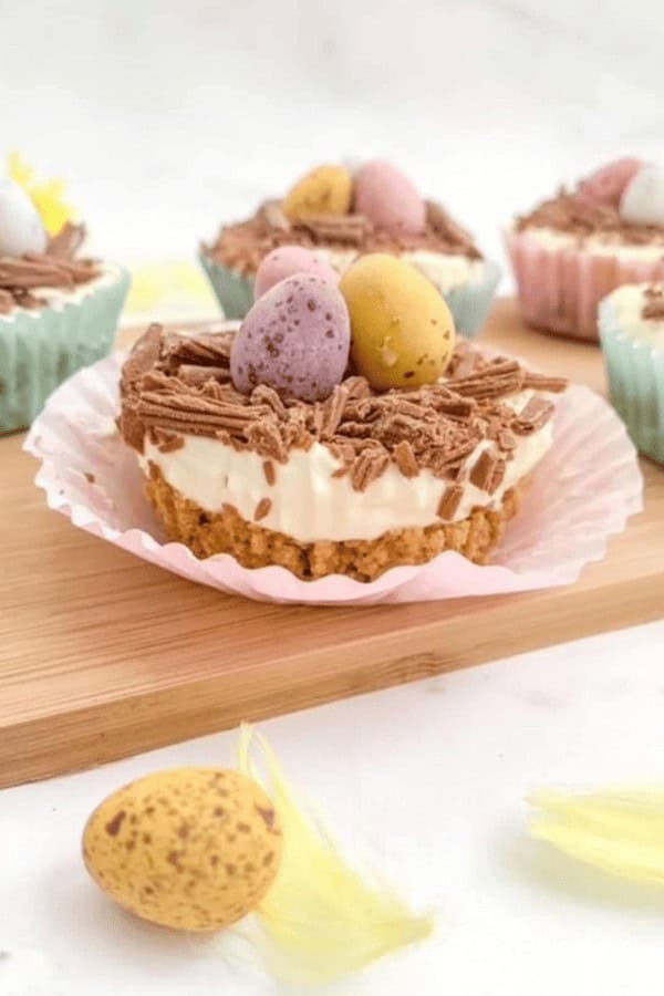 Mini Easter Cheesecakes