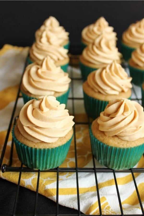 Caramel Apple Cupcakes