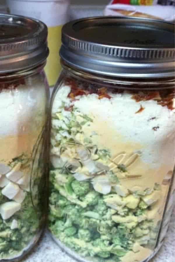 BROCCOLI POTATO SOUP MEAL IN A JAR