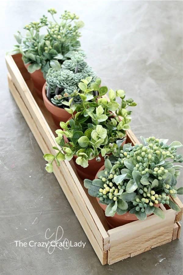 Small DIY Wood Planter Box Craft