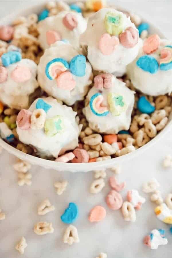 Funfetti Lucky Charm Bites