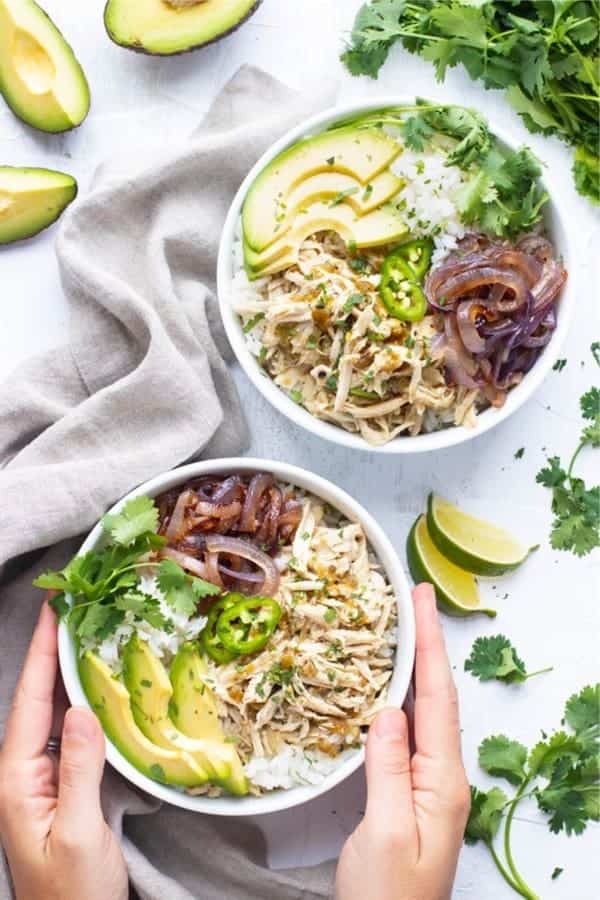 Slow Cooker Shredded Chicken Burrito Bowl