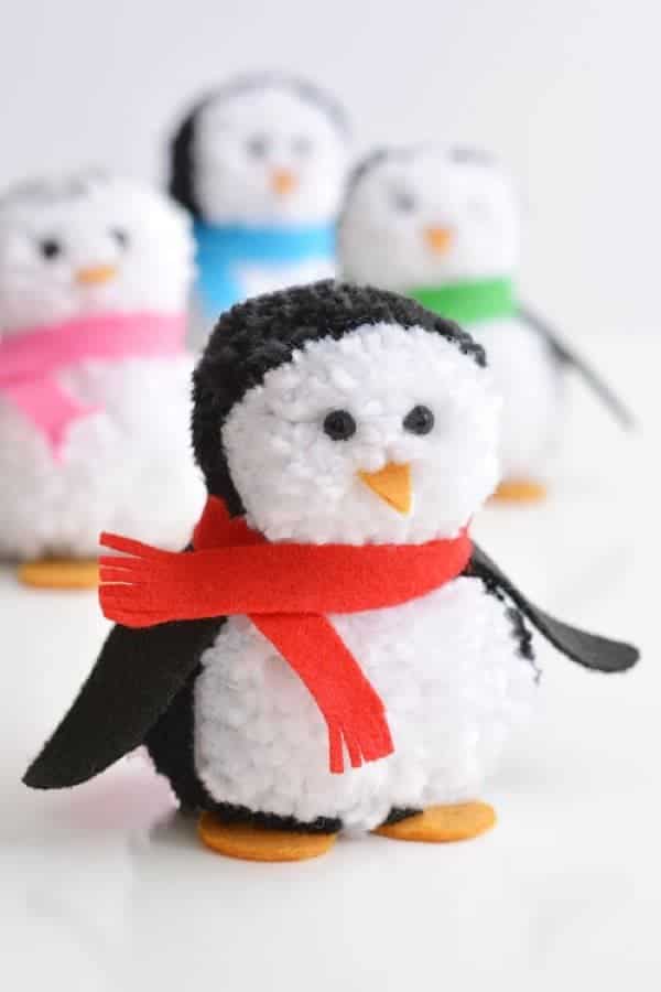 How to Make Pom Pom Penguins