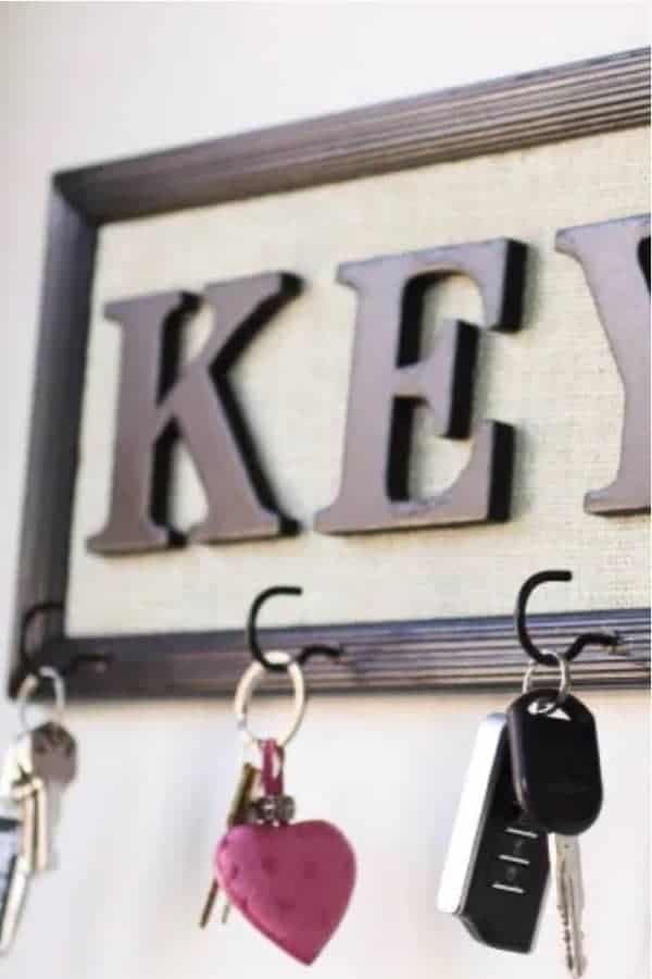 DIY Farmhouse Style Key Hanger