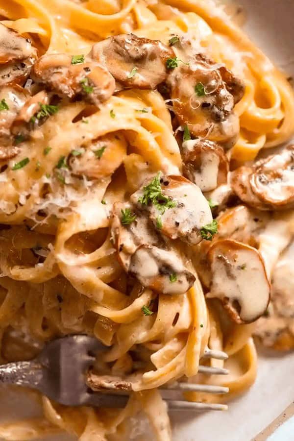 Creamy Mushroom Pasta