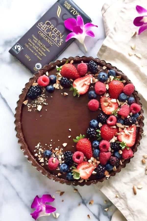 VEGAN NO BAKE CHOCOLATE TART