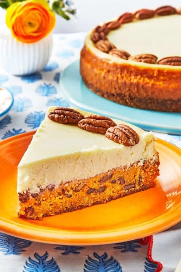 CARROT CAKE CHEESECAKE