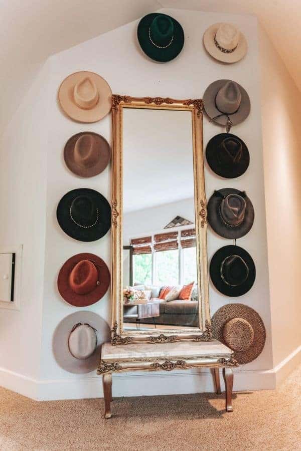 MIRROR HAT WALL