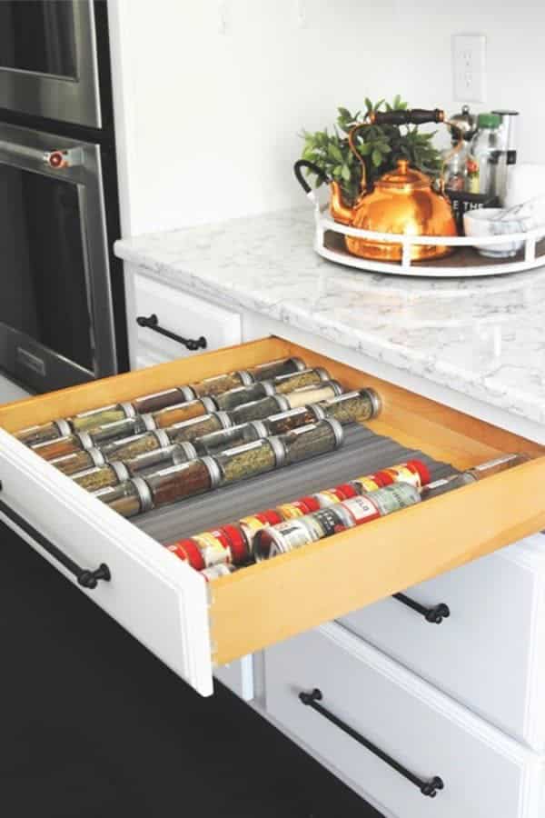 Easy Spice Drawer Organization