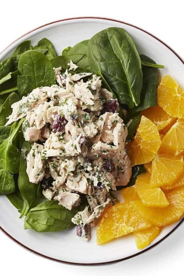 MEDITERRANEAN TUNA SPINACH SALAD