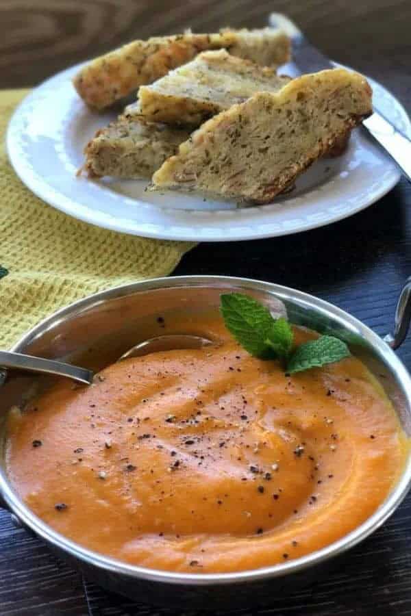 GINGER CARROT SOUP