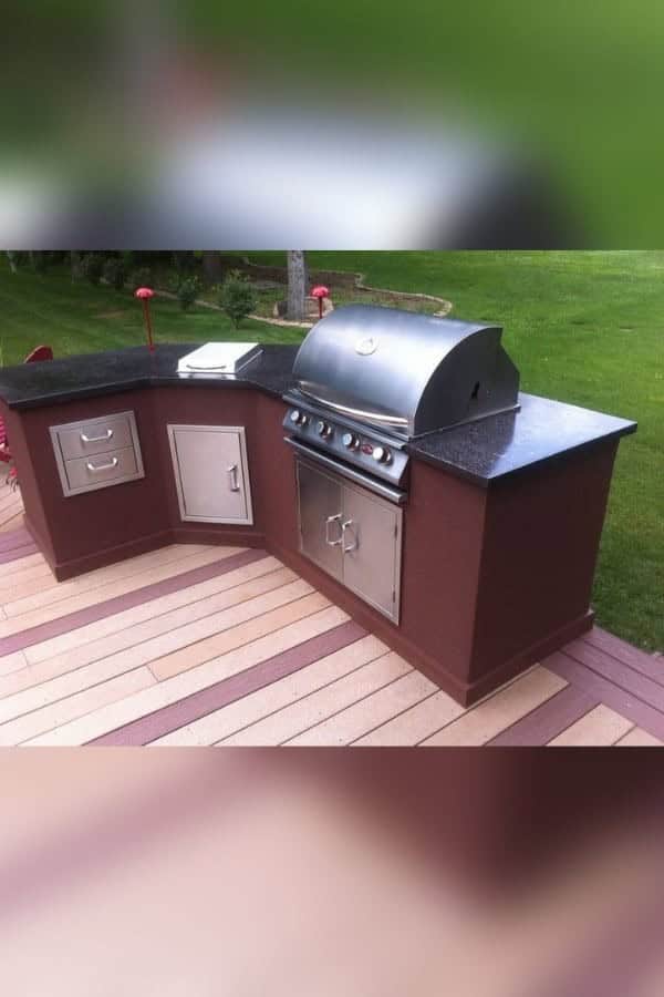 DIY OUTDOOR KITCHEN