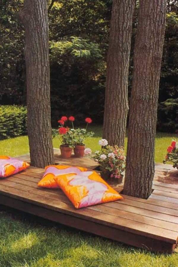 TREE DECK