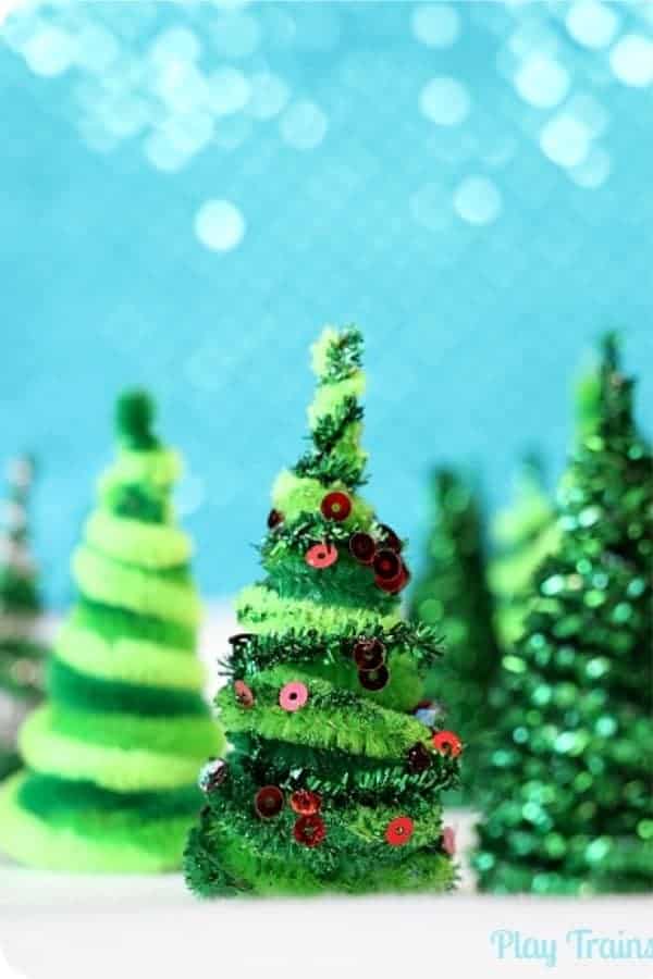 DIY Pipe Cleaner Trees Christmas Craft