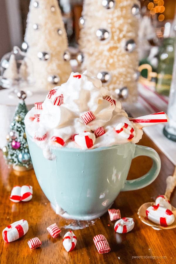 White Cocoa Peppermint Latte