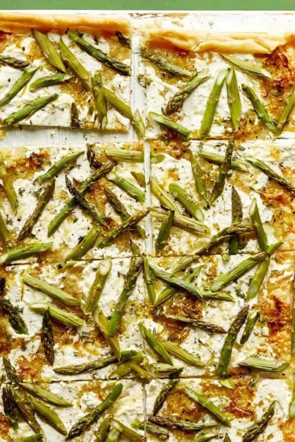 CHEESY ASPARAGUS TART