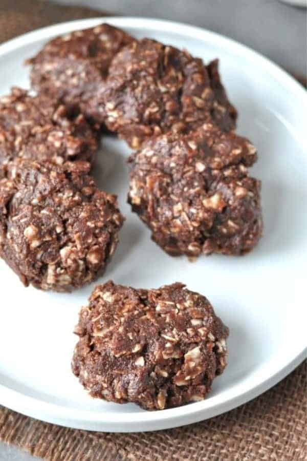 Chocolate Peanut Butter Keto No Bake Cookies