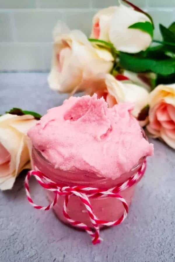 DIY VANILLA ROSE SUGAR SCRUB