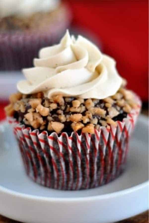 Toffee Crunch Cupcakes