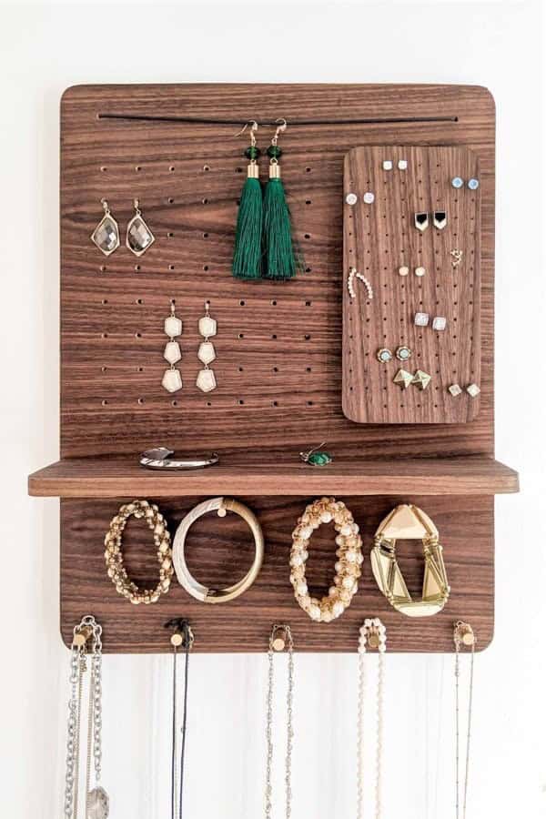 DIY Plans For Hanging Jewelry Storage