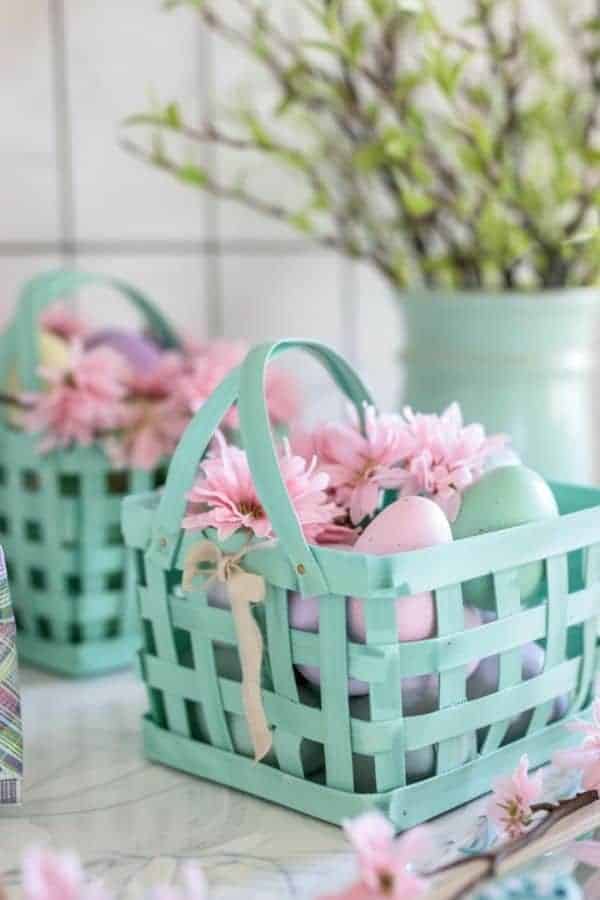 PAINTED BERRY BASKET