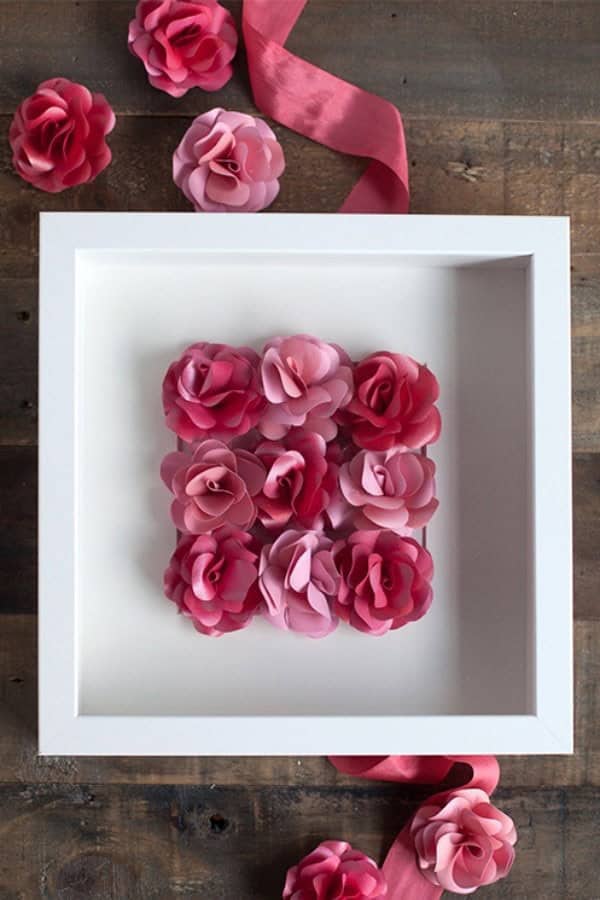 MINI PAPER ROSE FRAMED ARTWORK