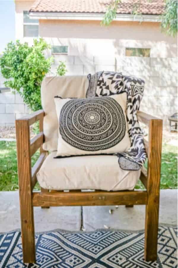 DIY Modern Patio Chair Plans