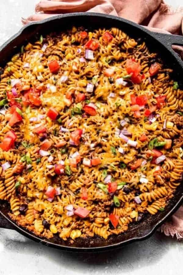 HEALTHY TACO PASTA SKILLET